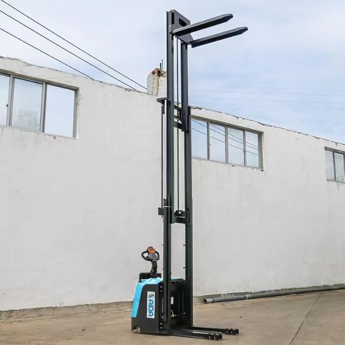 ยางแข็ง ไฟฟ้า Stacker โฟร์คลิฟต์ 5000 มม ความสูงยืนบน ประเภทรถยก 3